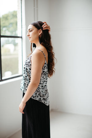 Huanui – Classic Cami in the Pathway Print
