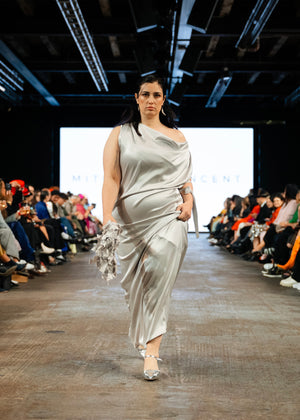 Hono Dress in Oyster