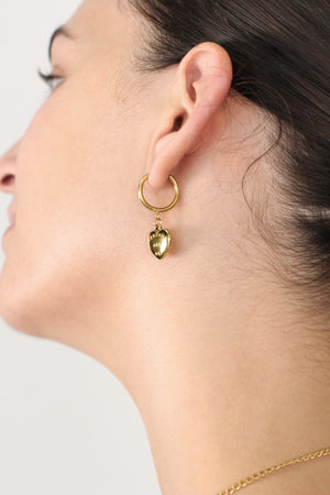 
            
                Load image into Gallery viewer, Rerehua ake nei - Heart Pendant Earrings in Gold
            
        
