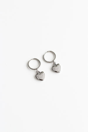 Rerehua ake nei - Heart Pendant Earrings in Silver