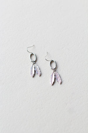 
            
                Load image into Gallery viewer, Kererū Raukura - Feather Charm Earring in Silver
            
        