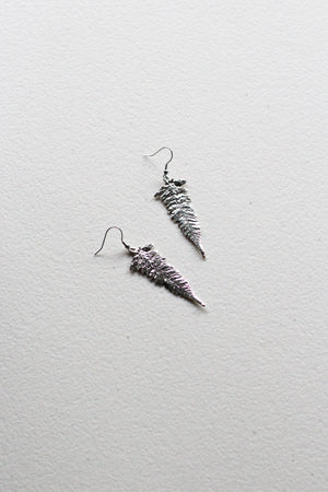 Heruheru – Fern Earring in Silver