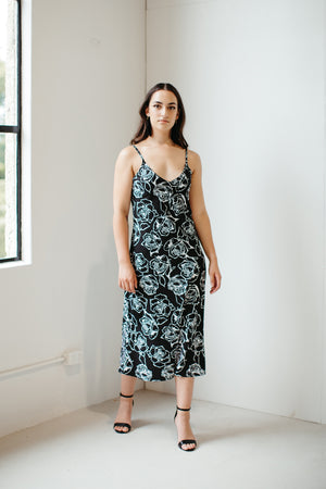 
            
                Load image into Gallery viewer, Mahara – Rose Print Slip Dress
            
        